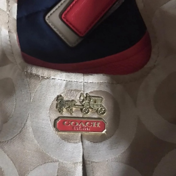 Coach Purse - Picture 2 of 8